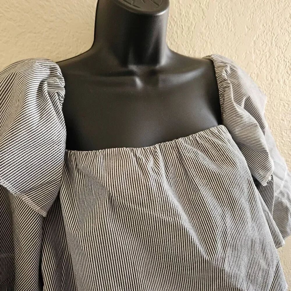 Walter Baker Steph Ruffle Sleeve Blouse - Picture 3 of 9